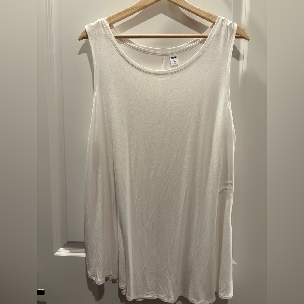 Old Navy White Sleeveless Top